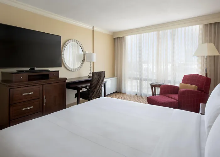 Hotel Chicago Marriott 3*