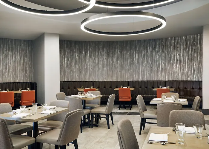 Chicago Marriott Hotel 3*