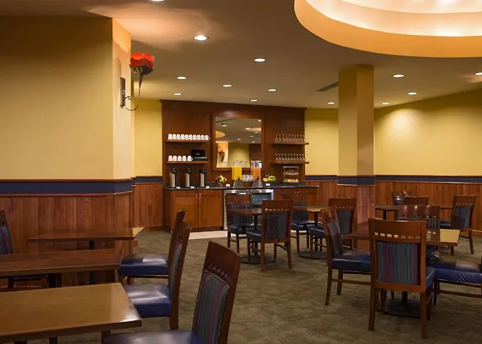 Chicago Marriott Hotel 3*